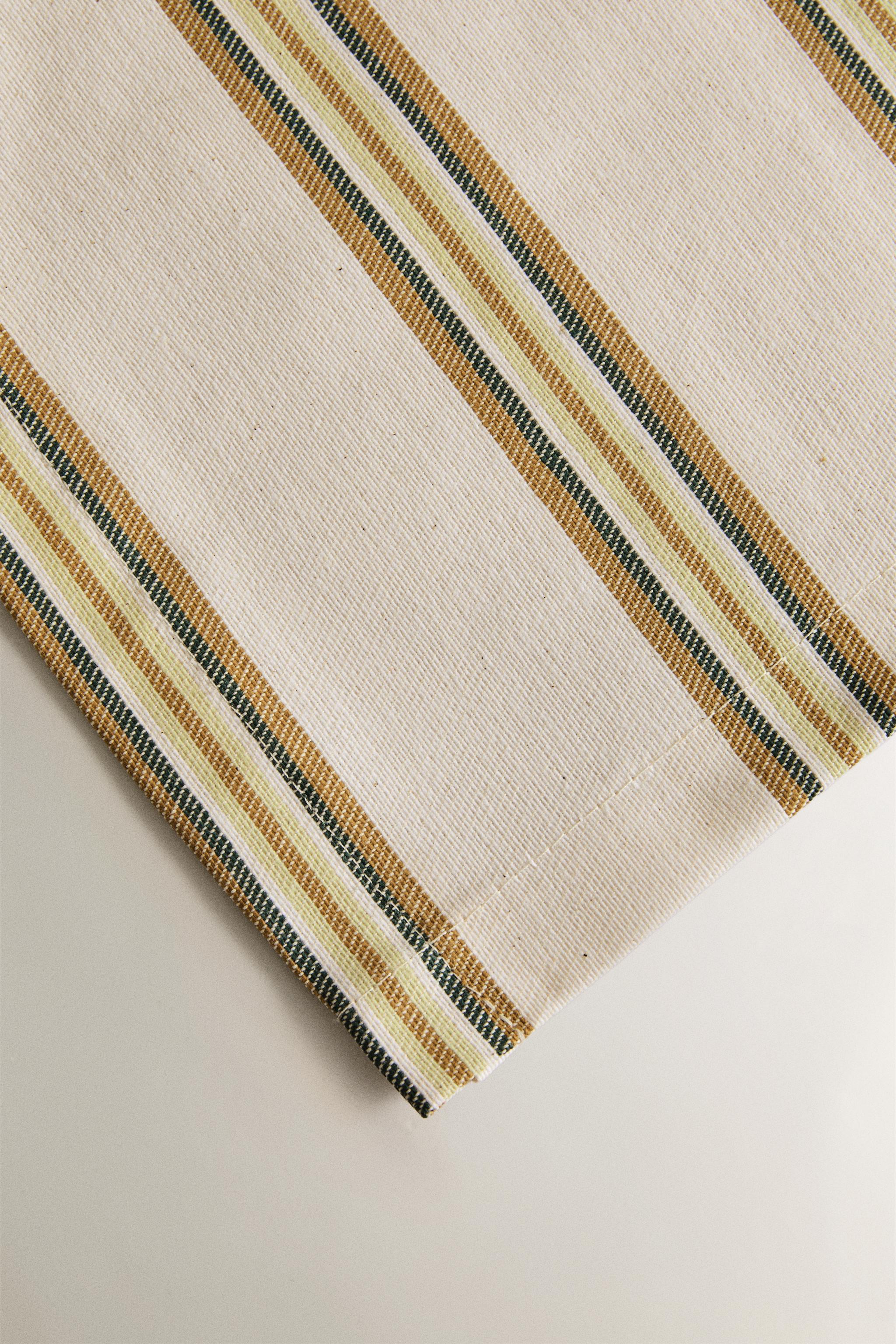 IRREGULAR STRIPED RESIN-COATED TABLECLOTH